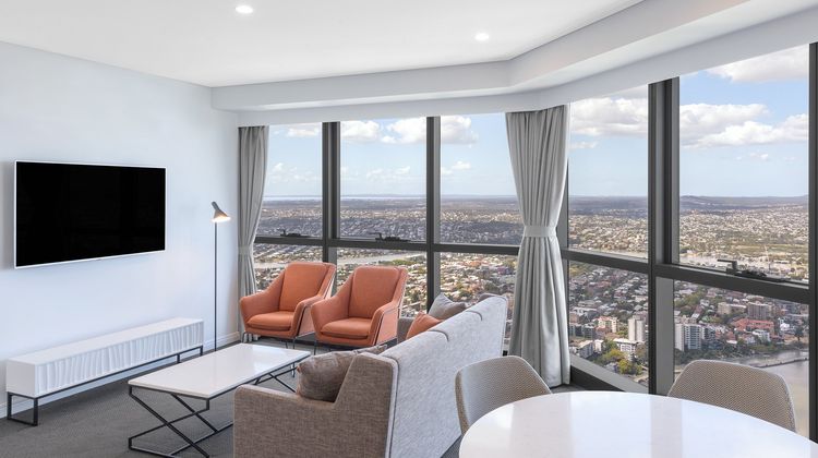 Meriton Suites Adelaide Street, Brisbane Suite