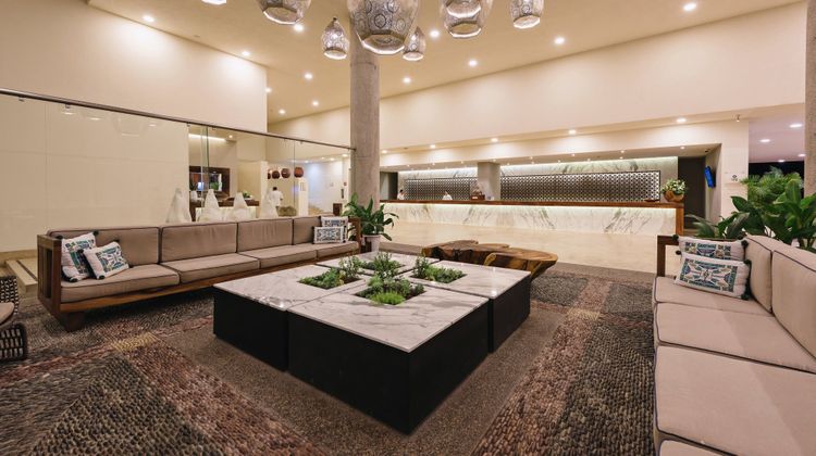Sheraton Buganvilias Resort-Conv Center Lobby