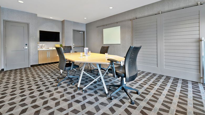 <b>TownePlace Suites Sacramento Elk Grove Meeting</b>. Images powered by <a href="https://www.leonardoworldwide.com/" title="Leonardo Worldwide" target="_blank">Leonardo</a>.