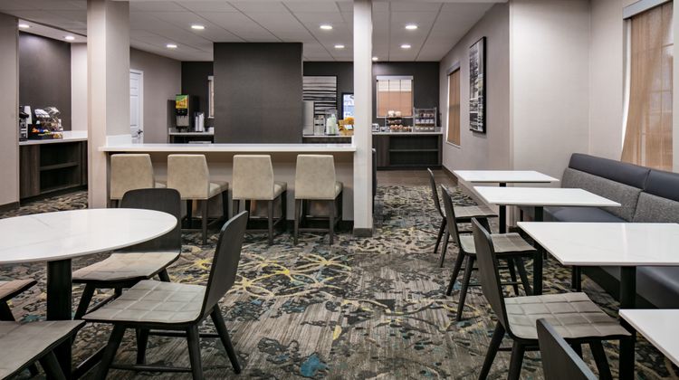 Residence Inn by Marriott Restaurant