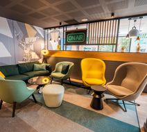 Holiday Inn Bordeaux Merignac Lobby
