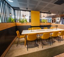 Holiday Inn Bordeaux Merignac Lobby