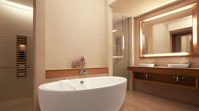 <b>The Westin Mumbai Garden City Room</b>. Images powered by <a href="https://www.leonardoworldwide.com/" title="Leonardo Worldwide" target="_blank">Leonardo</a>.