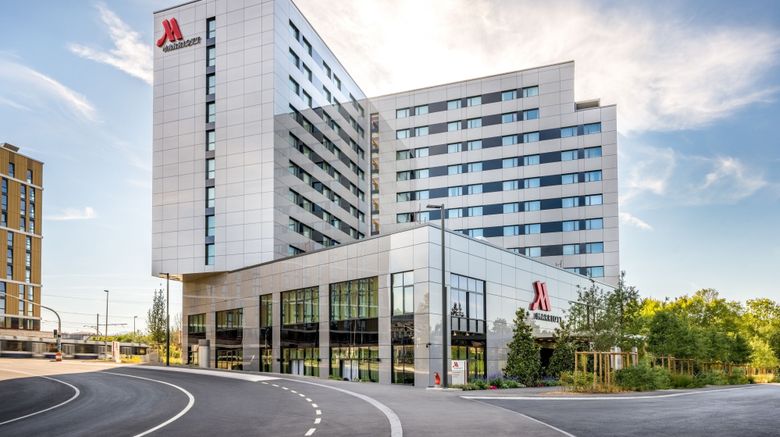Geneva Marriott Hotel Exterior. Images powered by <a href="https://www.leonardoworldwide.com" target="_blank" rel="noopener">Leonardo</a>.