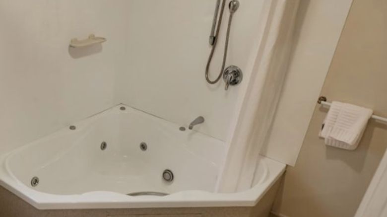 <b>Heritage Highway Motel Room</b>. Images powered by <a href="https://www.leonardoworldwide.com/" title="Leonardo Worldwide" target="_blank">Leonardo</a>.