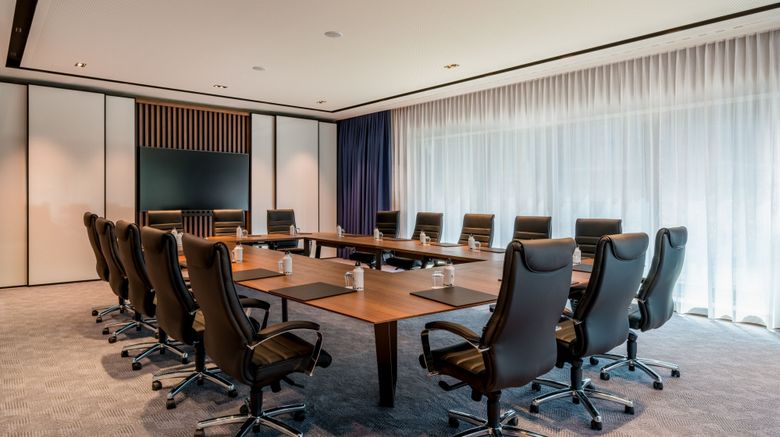 <b>Geneva Marriott Hotel Meeting</b>. Images powered by <a href="https://www.leonardoworldwide.com/" title="Leonardo Worldwide" target="_blank">Leonardo</a>.