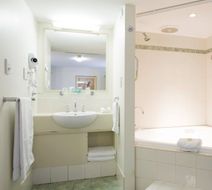 Hotel Northbridge Room
