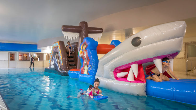 Clayton Hotel Sligo Pool