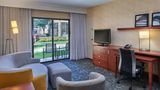Courtyard by Marriott Detroit Dearborn Suite