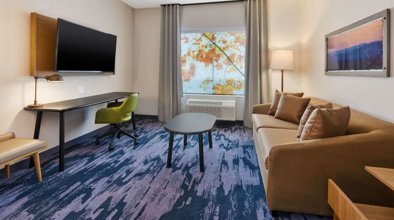 <b>Fairfield Inn & Stes Grand Rapids North Room</b>. Images powered by <a href="https://www.leonardoworldwide.com/" title="Leonardo Worldwide" target="_blank">Leonardo</a>.