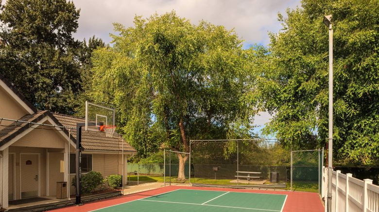 <b>Residence Inn Seattle South/Tukwila Recreation</b>. Images powered by <a href="https://www.leonardoworldwide.com/" title="Leonardo Worldwide" target="_blank">Leonardo</a>.