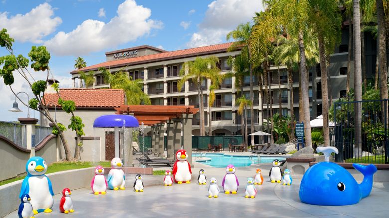 <b>Four Points by Sheraton Anaheim Recreation</b>. Images powered by <a href="https://www.leonardoworldwide.com/" title="Leonardo Worldwide" target="_blank">Leonardo</a>.