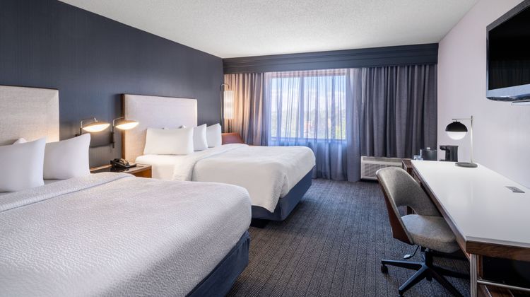 Courtyard Colorado Springs South Room
