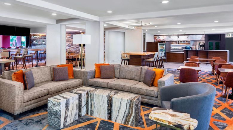 <b>Courtyard by Marriott Scottsdale North Lobby</b>. Images powered by <a href="https://www.leonardoworldwide.com/" title="Leonardo Worldwide" target="_blank">Leonardo</a>.