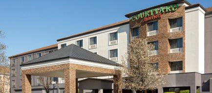 Courtyard Roseville Galleria Mall Exterior
