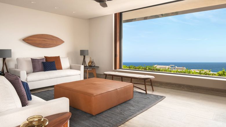 <b>Zadun, a Ritz-Carlton Reserve Room</b>. Images powered by <a href="https://www.leonardoworldwide.com/" title="Leonardo Worldwide" target="_blank">Leonardo</a>.