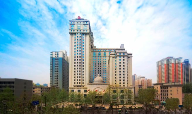 Sheraton Xi'an North City Hotel Exterior