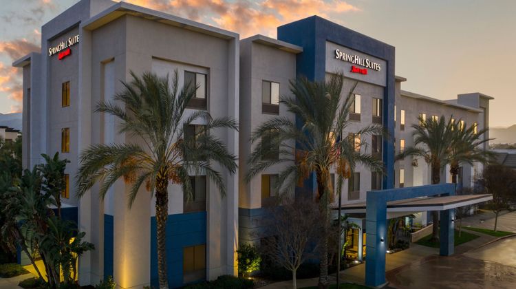 SpringHill Suites Corona Riverside Exterior