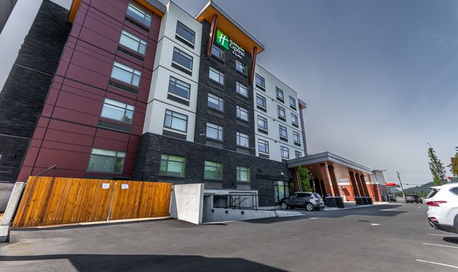 Holiday Inn Express/Stes Chilliwack East Exterior