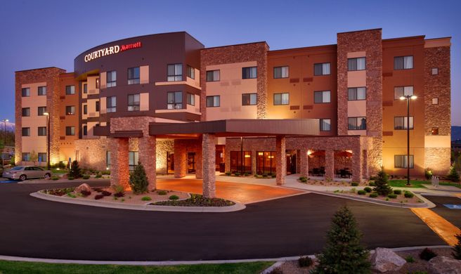 Courtyard Lehi at Thanksgiving Point Exterior