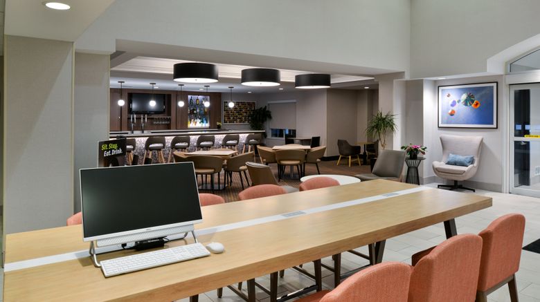 <b>Holiday Inn Hotel & Suites Conv Center Lobby</b>. Images powered by <a href="https://www.leonardoworldwide.com/" title="Leonardo Worldwide" target="_blank">Leonardo</a>.