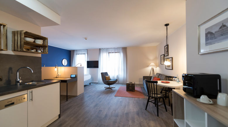 <b>HARBR.boardinghouse Ludwigsburg Room</b>. Images powered by <a href="https://www.leonardoworldwide.com/" title="Leonardo Worldwide" target="_blank">Leonardo</a>.