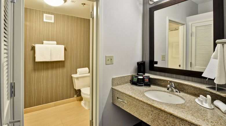 <b>Courtyard by Marriott Dallas Market Ctr Room</b>. Images powered by <a href="https://www.leonardoworldwide.com/" title="Leonardo Worldwide" target="_blank">Leonardo</a>.