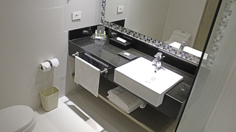 <b>Holiday Inn Bucaramanga Cacique Room</b>. Images powered by <a href="https://www.leonardoworldwide.com/" title="Leonardo Worldwide" target="_blank">Leonardo</a>.