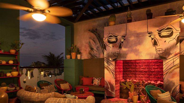 <b>Le Royal Meridien Beach Resort & Spa Restaurant</b>. Images powered by <a href="https://www.leonardoworldwide.com/" title="Leonardo Worldwide" target="_blank">Leonardo</a>.