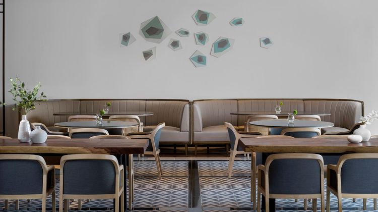 New World Hoiana Hotel Restaurant