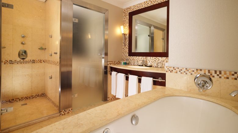 <b>Sheraton Grand Krakow Room</b>. Images powered by <a href="https://www.leonardoworldwide.com/" title="Leonardo Worldwide" target="_blank">Leonardo</a>.