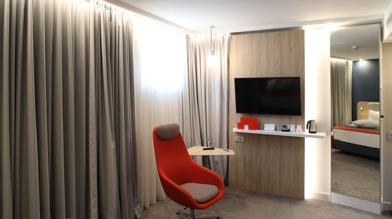 <b>Holiday Inn Express Ljubljana Room</b>. Images powered by <a href="https://www.leonardoworldwide.com/" title="Leonardo Worldwide" target="_blank">Leonardo</a>.