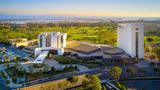 VEA Newport Beach, a Marriott Resort Exterior