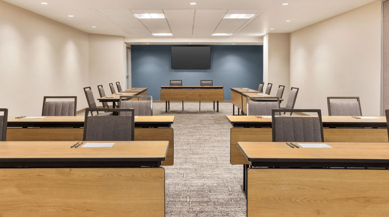 <b>Staybridge Suites NE-Powers Meeting</b>. Images powered by <a href="https://www.leonardoworldwide.com/" title="Leonardo Worldwide" target="_blank">Leonardo</a>.