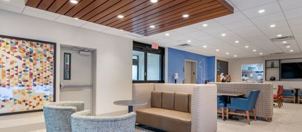 Holiday Inn Express Fort Indiantown Gap Lobby