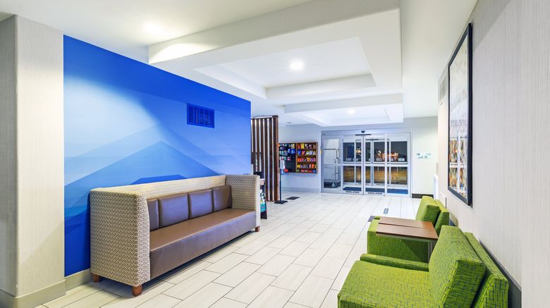 <b>Holiday Inn Express & Suites Lafayette-S Lobby</b>. Images powered by <a href="https://www.leonardoworldwide.com/" title="Leonardo Worldwide" target="_blank">Leonardo</a>.