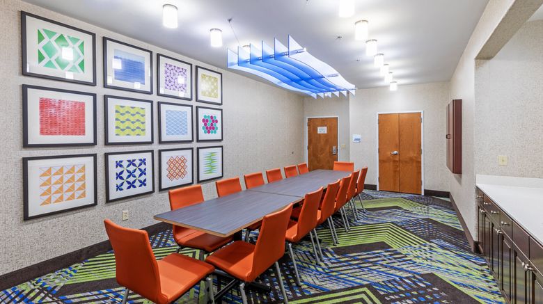 <b>Holiday Inn Express & Suites Lafayette-S Meeting</b>. Images powered by <a href="https://www.leonardoworldwide.com/" title="Leonardo Worldwide" target="_blank">Leonardo</a>.