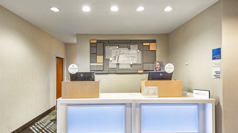 <b>Holiday Inn Express & Suites Lafayette-S Lobby</b>. Images powered by <a href="https://www.leonardoworldwide.com/" title="Leonardo Worldwide" target="_blank">Leonardo</a>.
