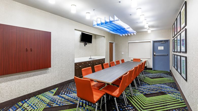 <b>Holiday Inn Express & Suites Lafayette-S Meeting</b>. Images powered by <a href="https://www.leonardoworldwide.com/" title="Leonardo Worldwide" target="_blank">Leonardo</a>.