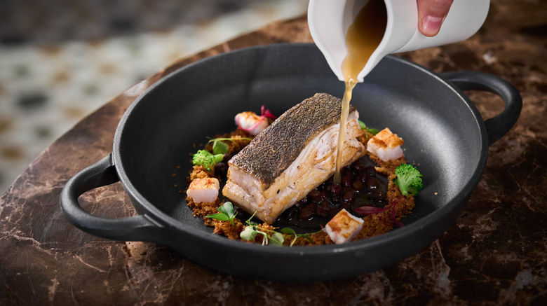 <b>Kimpton Vividora Hotel Restaurant</b>. Images powered by <a href="https://www.leonardoworldwide.com/" title="Leonardo Worldwide" target="_blank">Leonardo</a>.