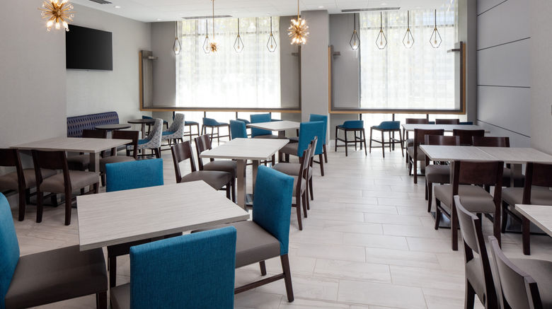 <b>Holiday Inn Express Downtown Restaurant</b>. Images powered by <a href="https://www.leonardoworldwide.com/" title="Leonardo Worldwide" target="_blank">Leonardo</a>.
