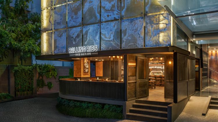 Le Meridien Bangkok Restaurant