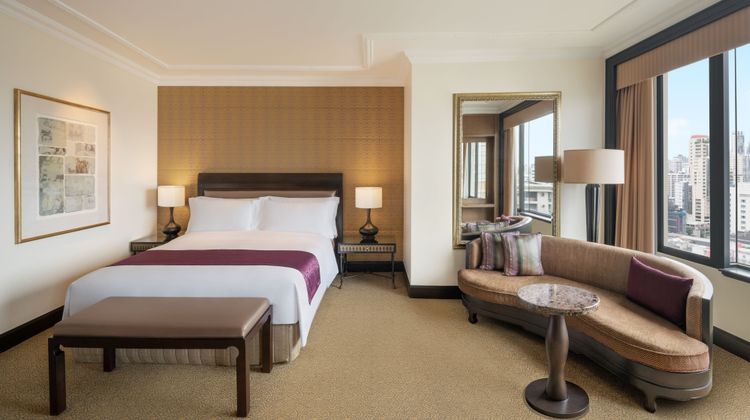 Sheraton Grande Sukhumvit, Luxury Coll Room