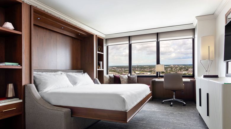 <b>JW Marriott New Orleans Suite</b>. Images powered by <a href="https://www.leonardoworldwide.com/" title="Leonardo Worldwide" target="_blank">Leonardo</a>.