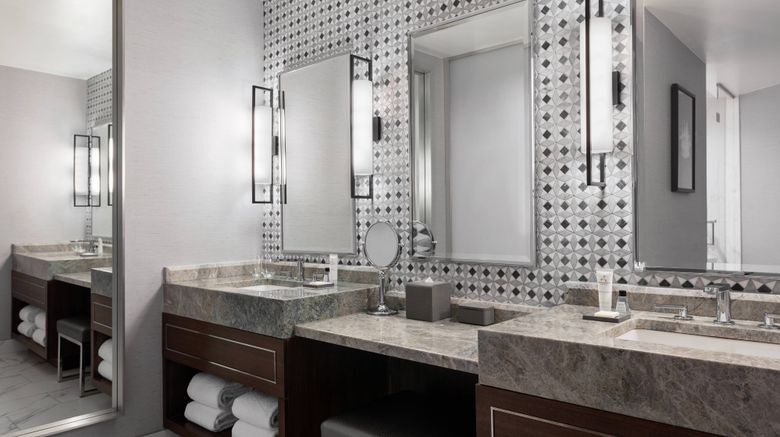 <b>JW Marriott New Orleans Room</b>. Images powered by <a href="https://www.leonardoworldwide.com/" title="Leonardo Worldwide" target="_blank">Leonardo</a>.