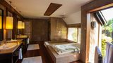 <b>The St Regis Bora Bora Resort Room</b>. Images powered by <a href="https://www.leonardoworldwide.com/" title="Leonardo Worldwide" target="_blank">Leonardo</a>.