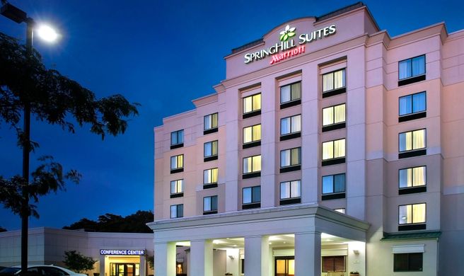 SpringHill Suites by Marriott Exterior