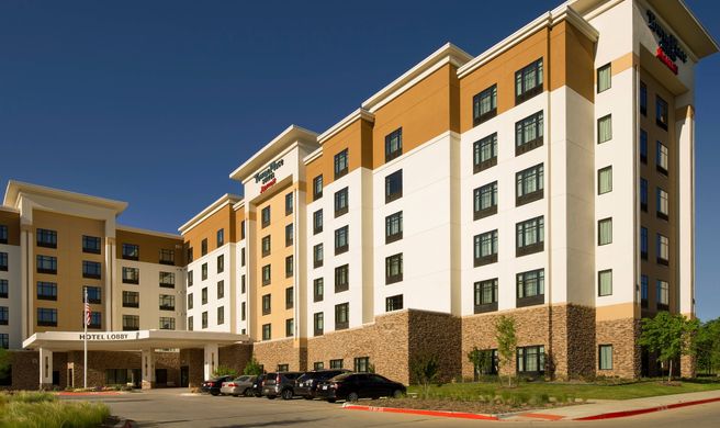 TownePlace Suites Dallas Grapevine Exterior