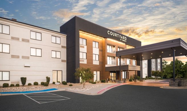 Courtyard El Paso Airport Marriott Exterior