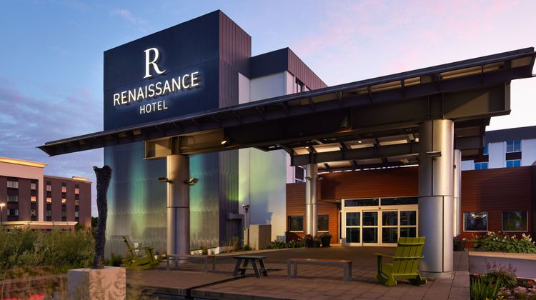 Renaissance Minneapolis Bloomington Exterior